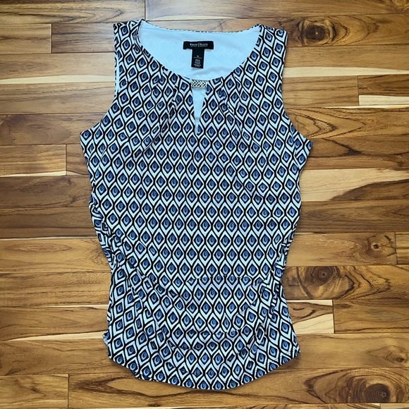 White House Black Market top size medium - Picture 1 of 2